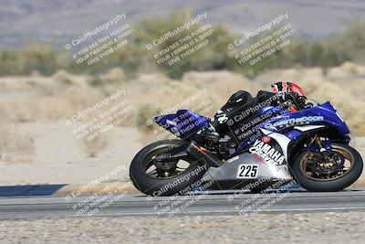 media/Dec-06-2025-CVMA (Sat) [[4a896cc04c]]/Race 4-Formula Middleweight/